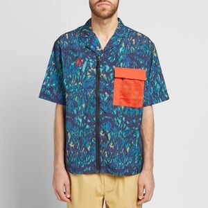 Nike ACG Camp Collar Mesh trimmed printed shell shirt Blue Nylon and Red Mesh M